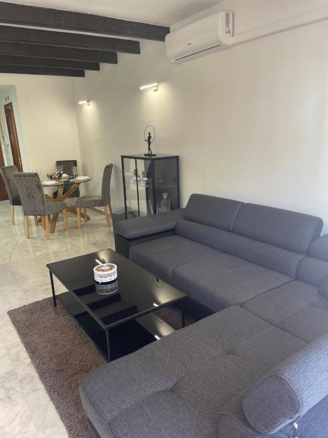 Beach Apartament In Торевьиа Экстерьер фото