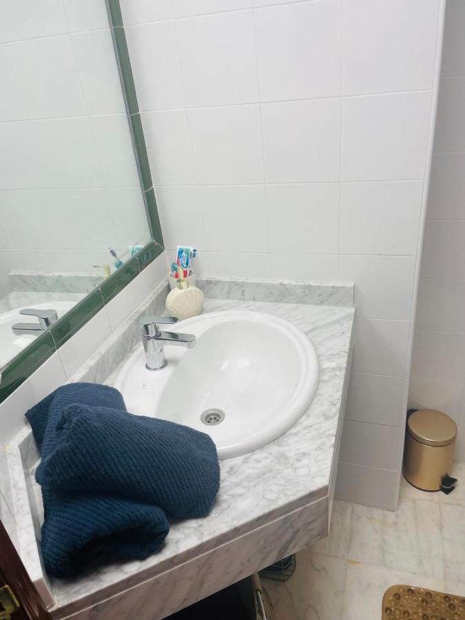 Beach Apartament In Торевьиа Экстерьер фото